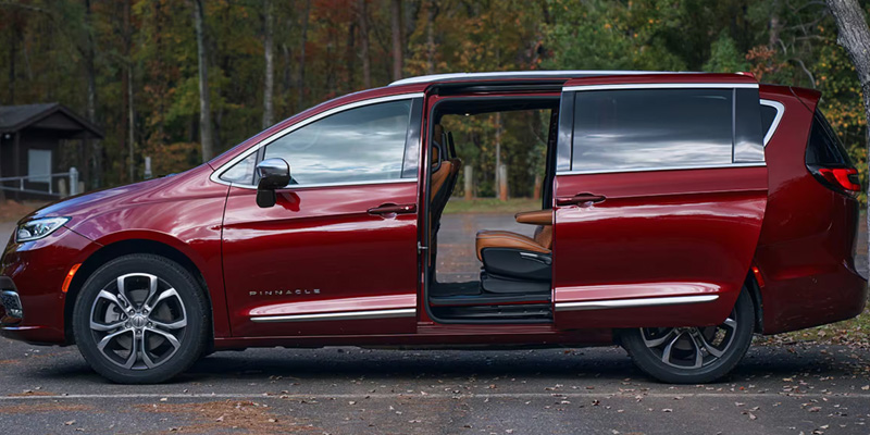 What is the Fuel Tank Size of the Pacifica?